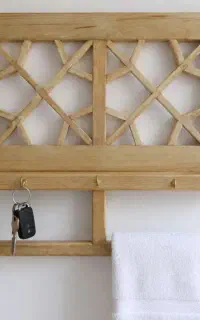 شلف اویز چوبی