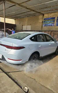 بی وای دی چین پلاس