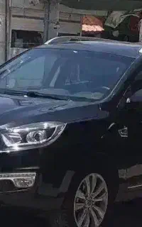یک دستگاه جک اس ۵ بی رنگ کم کار  مدل ۱۴۰۲