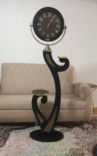 ساعت ایستاده