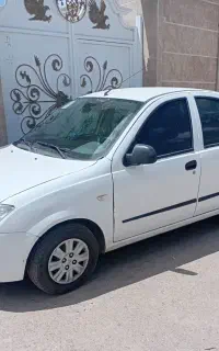 تیبا صندوق دار