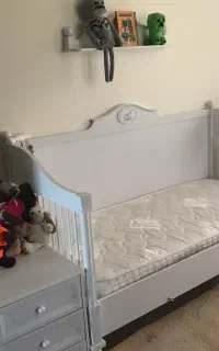 تخت بچه برند بالسا