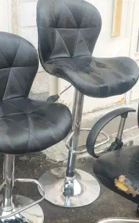 میز صندلی در حد نو
