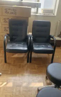 صندلی انتظار اداری