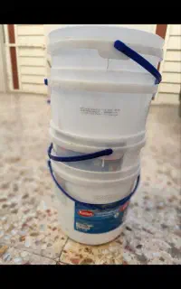 سطل ده کیلویی تمیز و نو