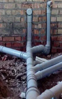 تاسیسات  لوله کشی سرد وگرم  وفاضلاب