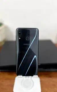 گوشی سامسونگ A30