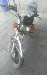 موتور سیکلت باسل ۲۰۰