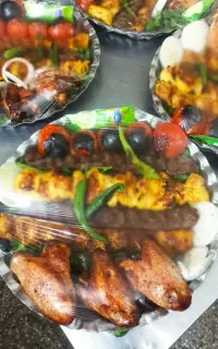 غذا ومرغ بریانی و غذا ایرانی با پیک