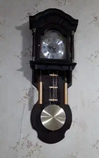 ساعت دیواری