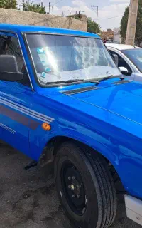 نیسان وانت ۴۰۲
