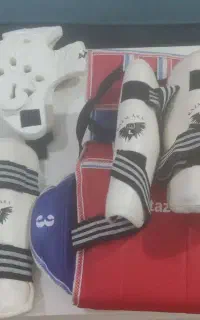 لباس تکواندو مارک پیشتاز