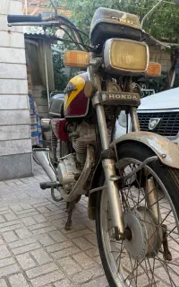 هندا ۱۲۵ مدل ۸۲