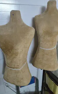 دو عدد مانکن پا و دو عدد مانکن بدن