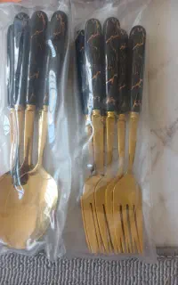 قاشق وچنگال