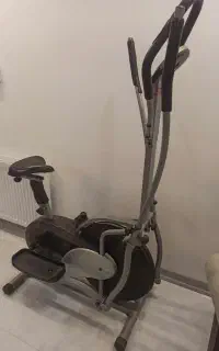 دوچرخه ثابت ورزشی
