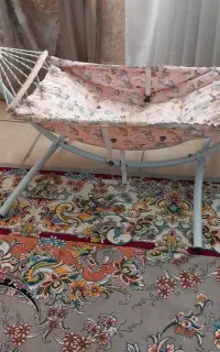 گهواره به همراه تشک گاردی. در حد نو