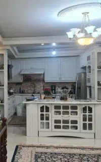۱۸۰متر ویلایی دوبلکس دو بر /خیابان اصلی/پل صفوی/