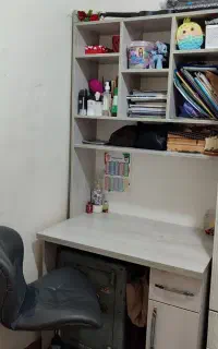 میز تحریر و صندلی