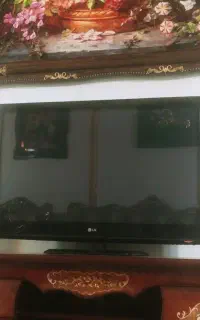 تلویزیون ال سی دی پلاسمای ال جی 42