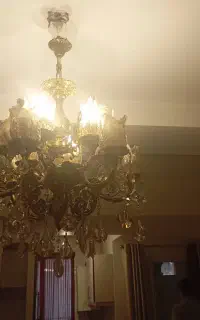 لوستر برنجی