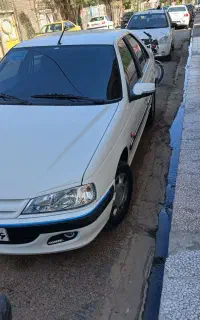 شیشه دودی