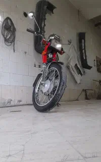سوزوکی ۱۰۰