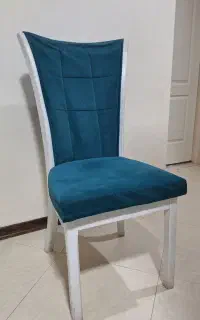 4 عدد صندلی