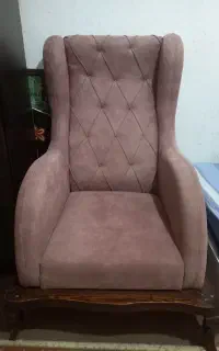 دو عدد مبل تک سالم بدون فرو رفتگی