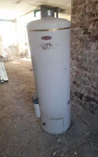 آب گرمکن دست دوم سالم