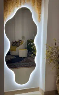 آینه قدی دفرمه