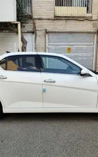دنا پلاس سفید