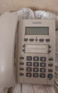 خط تلفن ثابت