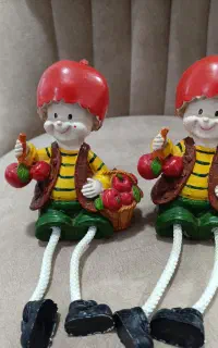 دوتا مجسمه تزیینی نونو