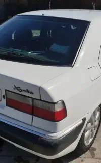 زانتیا ۸۹ سفید