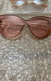 عینک آفتابی مارک برشکا و  H&M اورجینال