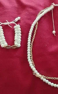 فروش آکسسوری های دست ساز به صورت عمده و خرده