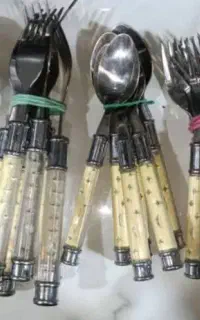 قاشق چنگال