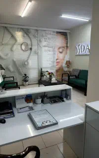 منشی خانم(مطب پزشک)