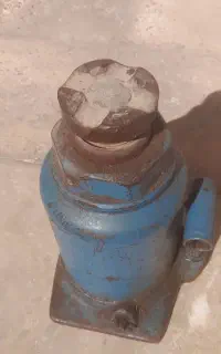 جک ماشین سنگین و تریلی