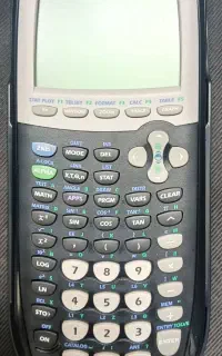 ماشین حساب TI 84 Plus