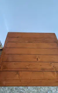 میز با اندازه ۸۰ در ۸۰