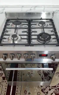 اجاق گاز چهار شعله فر تمام استیل سینجر