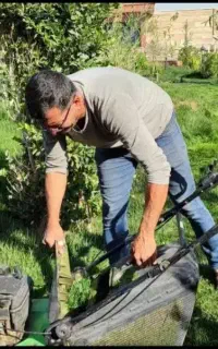 چمن زنی وهرس وکاشت درخت وسم زنی وغیره