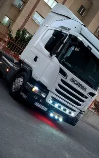 راننده پایه یک با مدارک کاملم