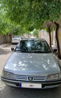 پژو 405نقره ای