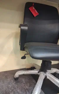 صندلی گردان اداری نیلپر