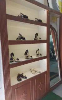 استند فروشگاهی