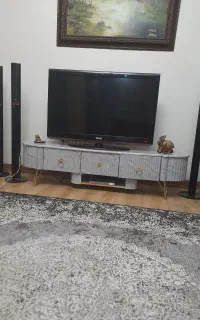 تلویزیون LCD مارشال ۴۲ اینچ