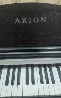 پیانو دیجیتال (ARION)، سه‌پدال، سالم و خوش‌صدا